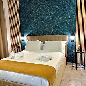 https://2naples-roombreakfast.hotels-amalfi.com
